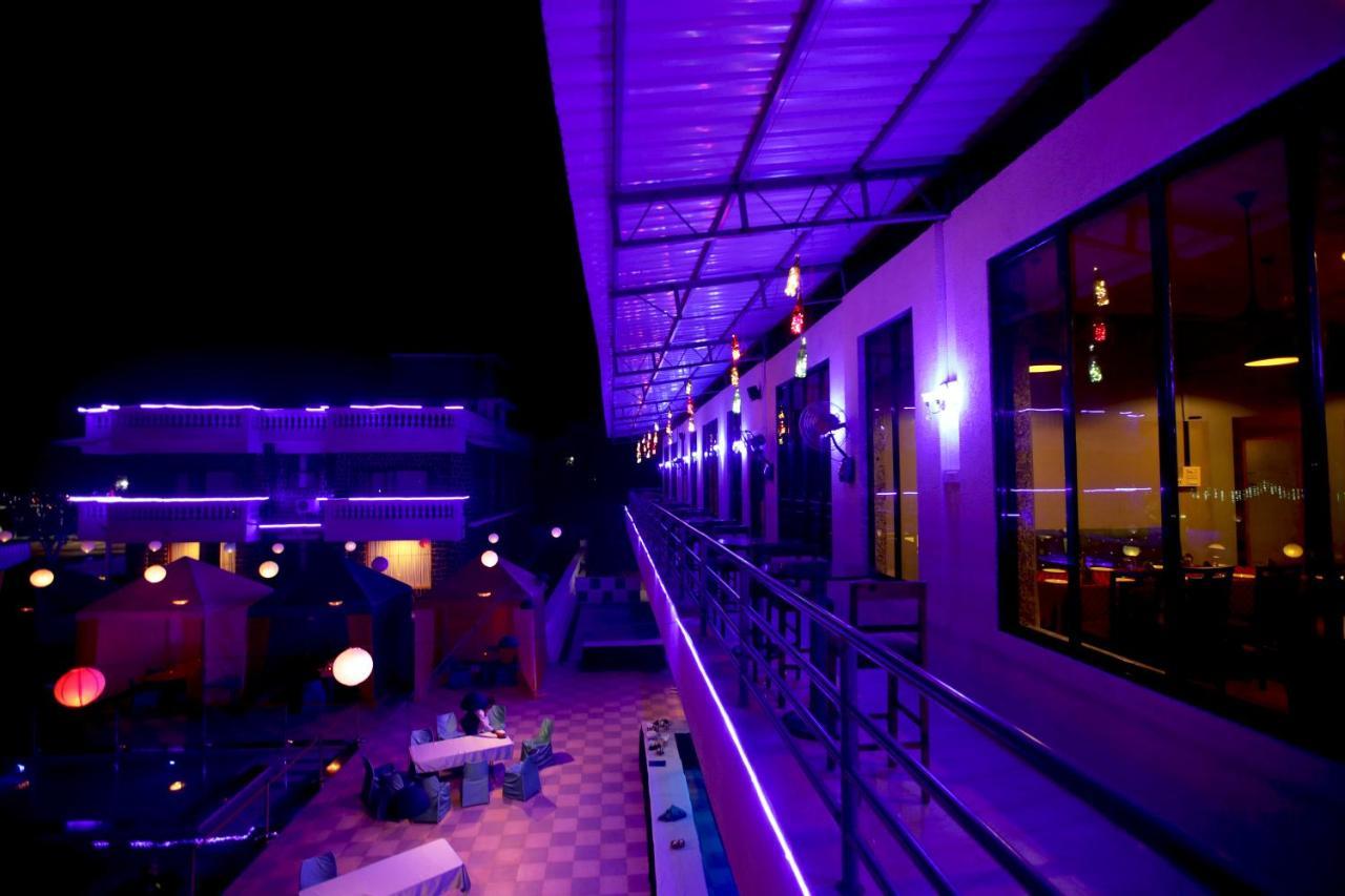 Maharaja The Royal Resort Thane Dış mekan fotoğraf
